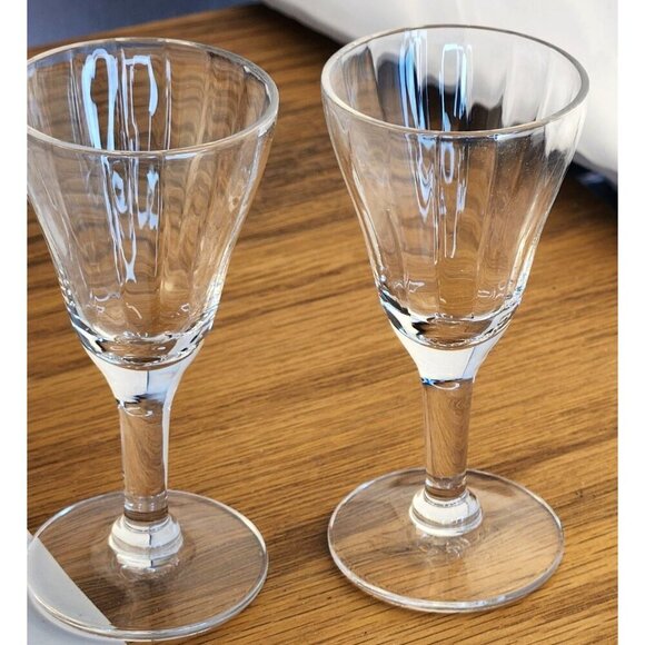 Vintage Crystal Liqueur Glasses Set of 4 Cordial Liqueur 3.5 inches tall Barware - Picture 6 of 10